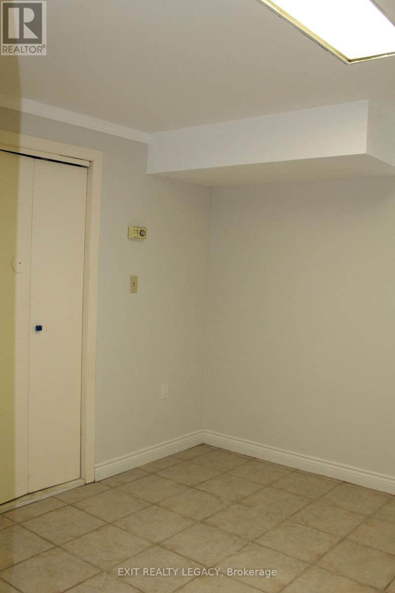 89 Bond Crescent, Richmond Hill, Ontario  L4E 3K8 - Photo 25 - N12165730