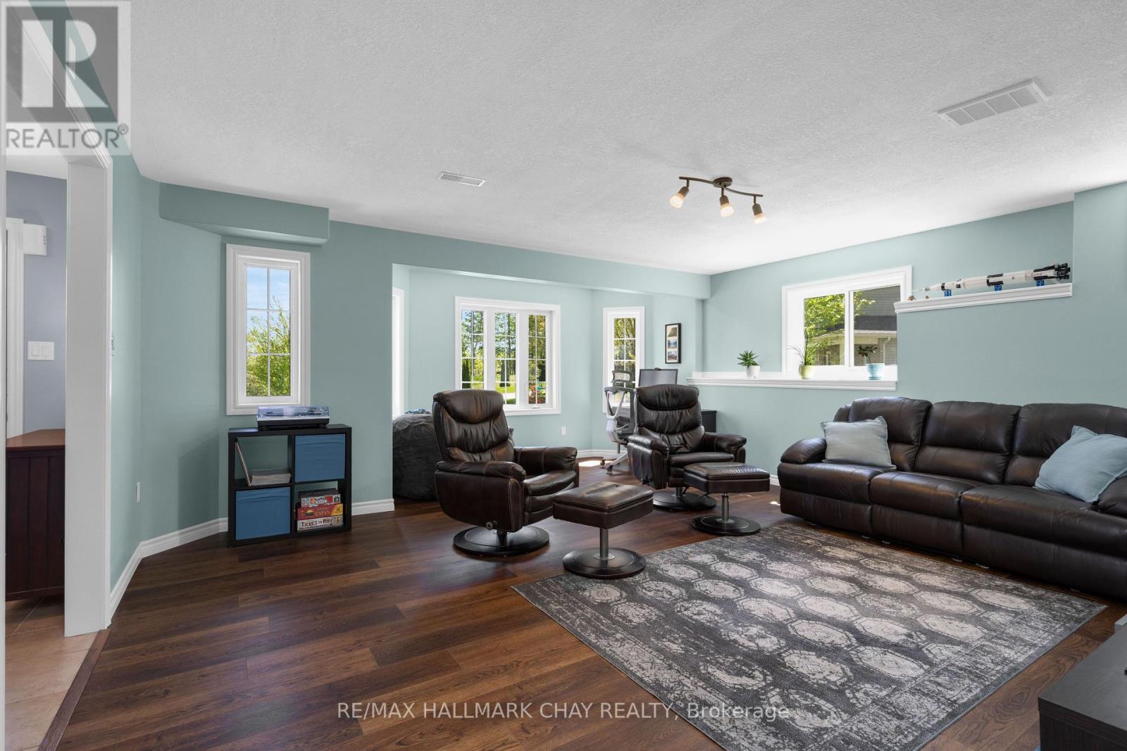 8 Ash Court, Oro-Medonte (Sugarbush), Ontario  L0K 1E0 - Photo 35 - S12165529