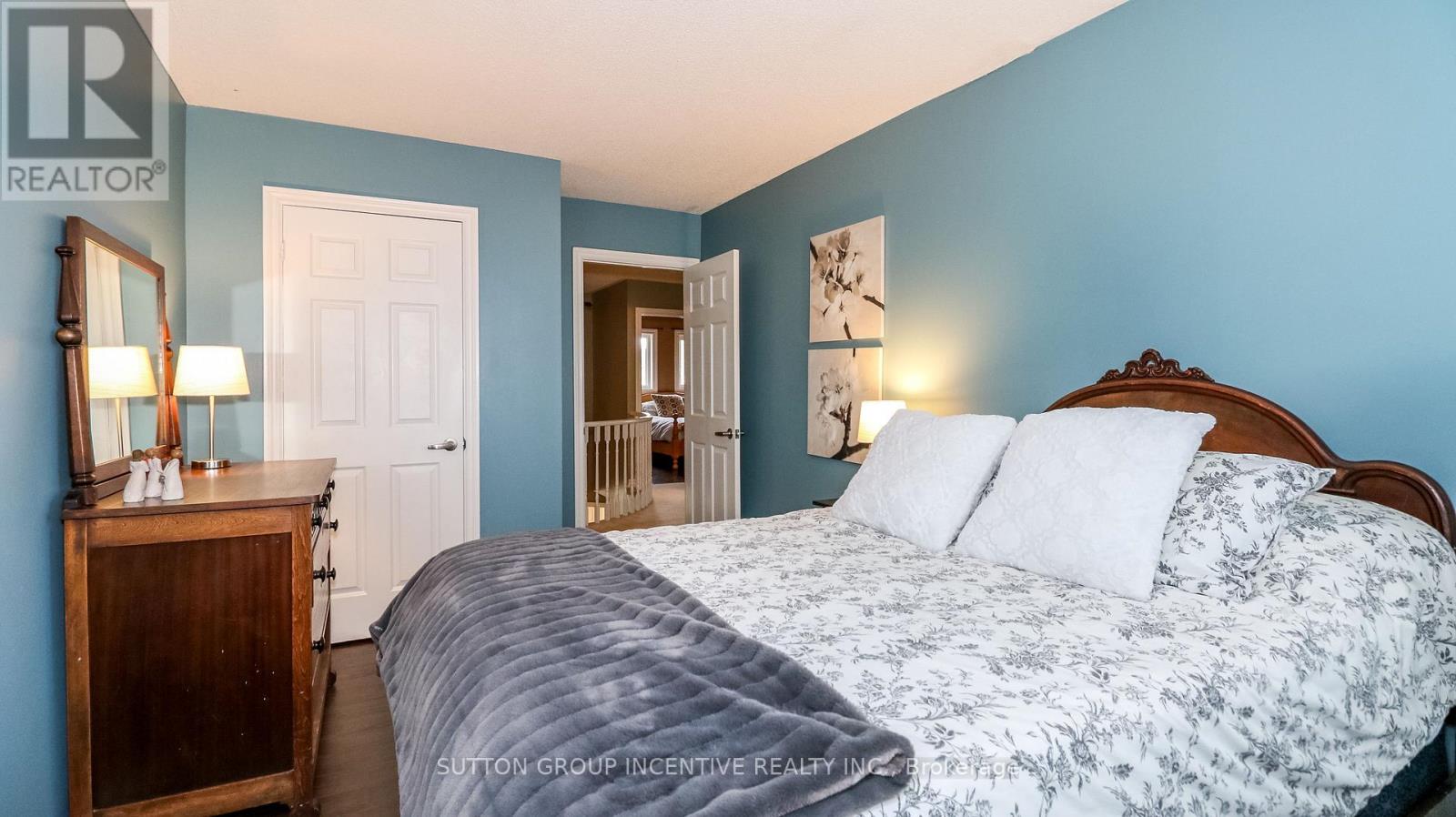 69 Brushwood Crescent, Barrie (Bayshore), Ontario  L4N 7G6 - Photo 30 - S12165723