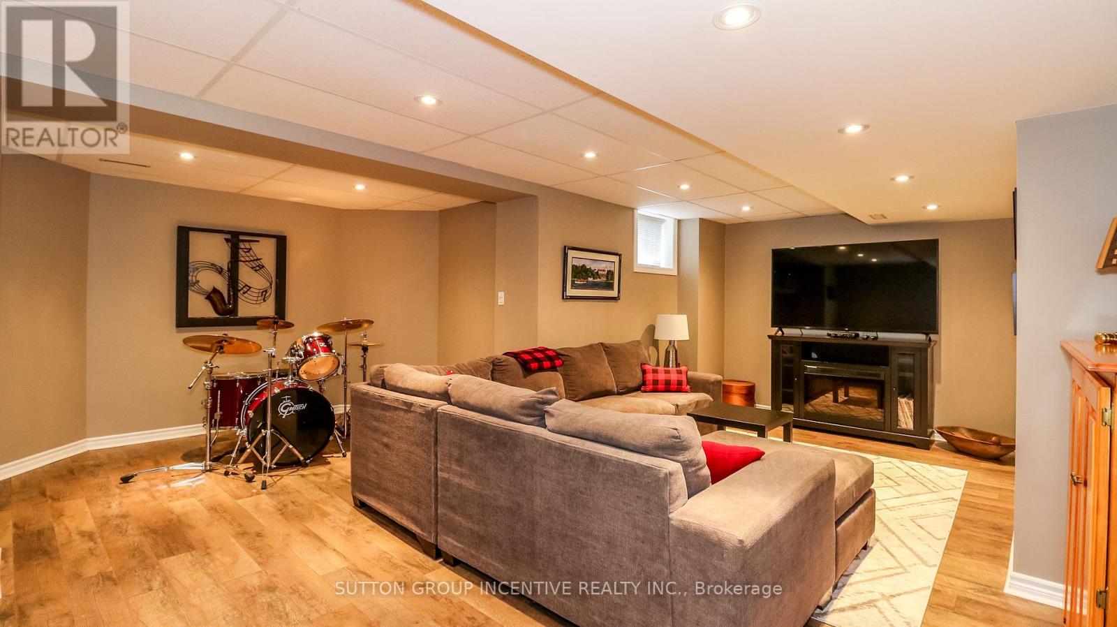 69 Brushwood Crescent, Barrie (Bayshore), Ontario  L4N 7G6 - Photo 36 - S12165723