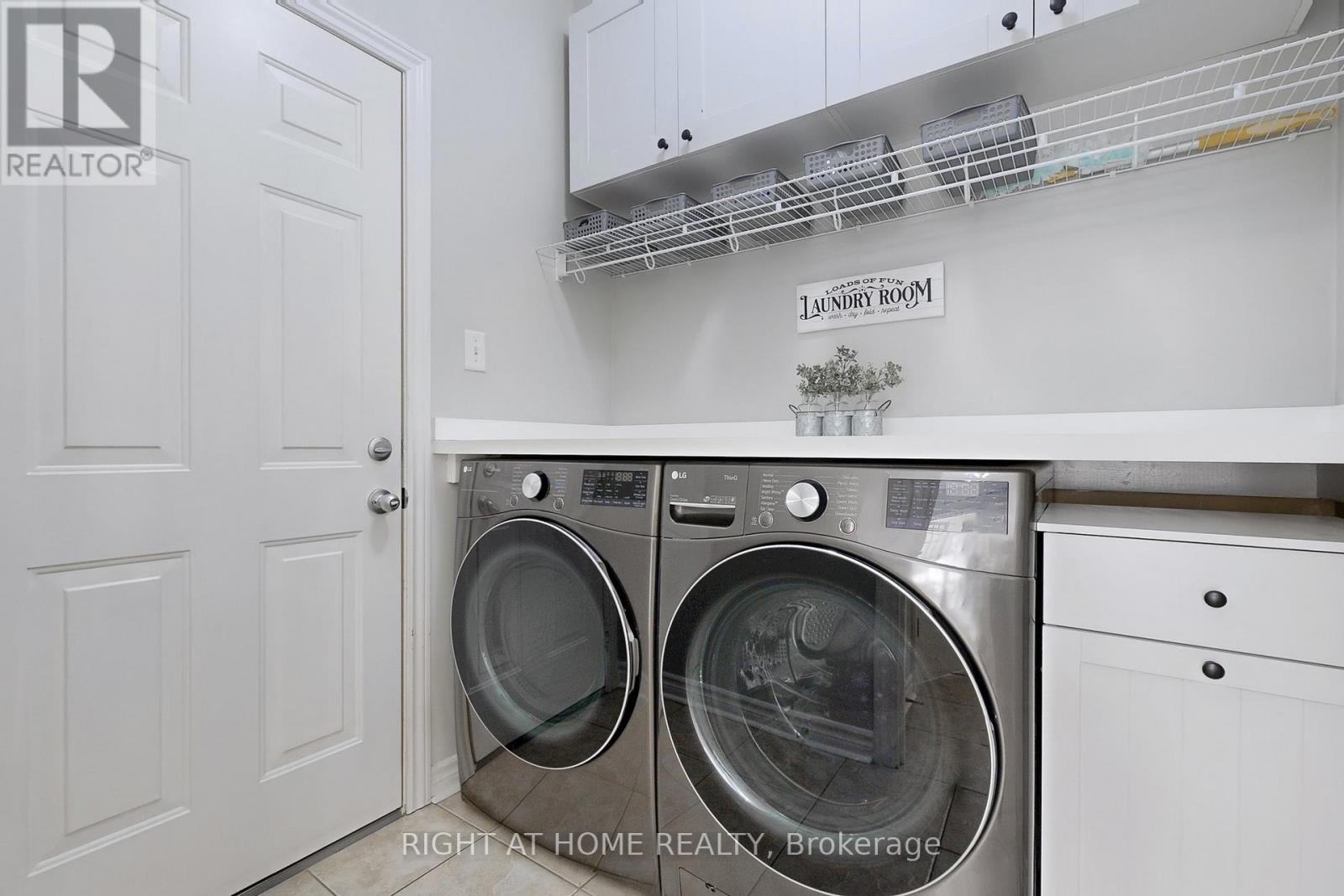 418 Mapleton Avenue, Barrie, Ontario  L4N 0Z9 - Photo 11 - S12165726