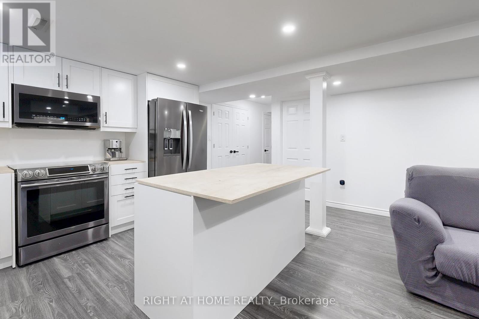 418 Mapleton Avenue, Barrie, Ontario  L4N 0Z9 - Photo 25 - S12165726