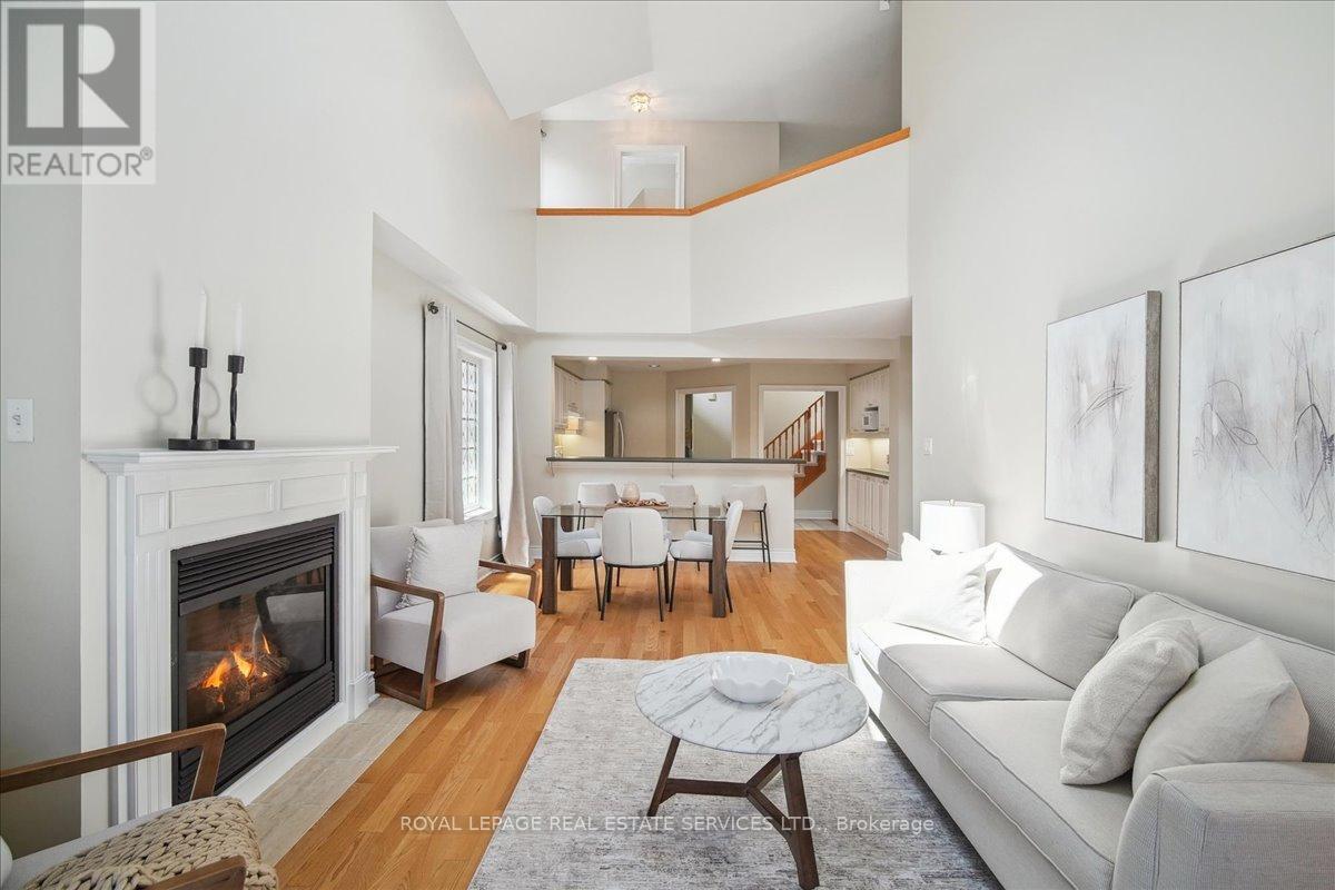 2137 Forest Gate Park, Oakville, Ontario  L6M 4B4 - Photo 7 - W12161869