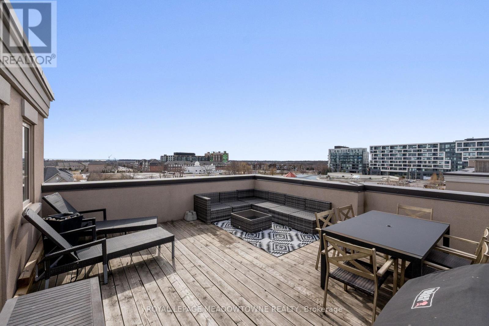 Property at 127 - 2441 GREENWICH DRIVE image 3