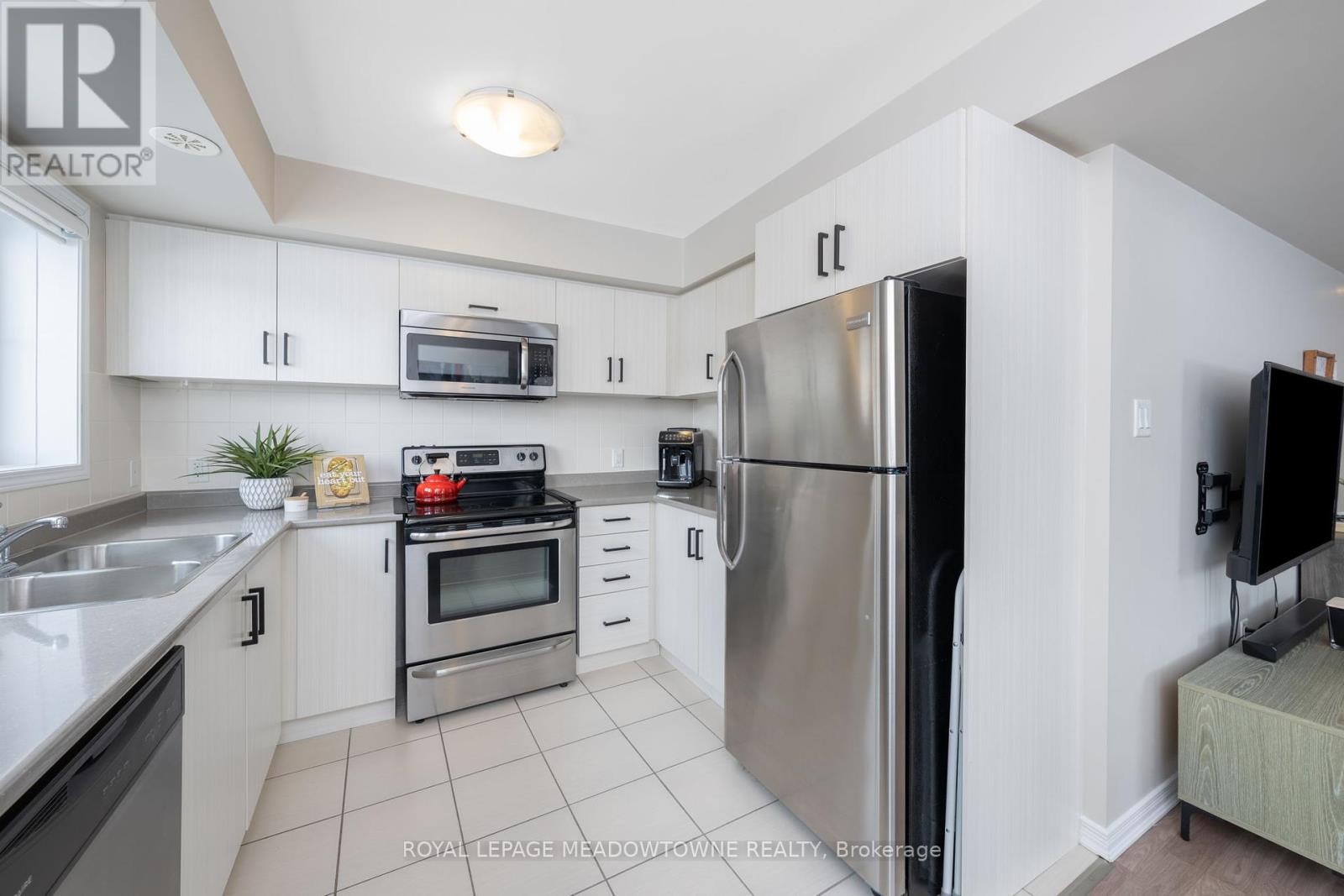 127 - 2441 Greenwich Drive, Oakville, Ontario  L6M 0S4 - Photo 18 - W12163618