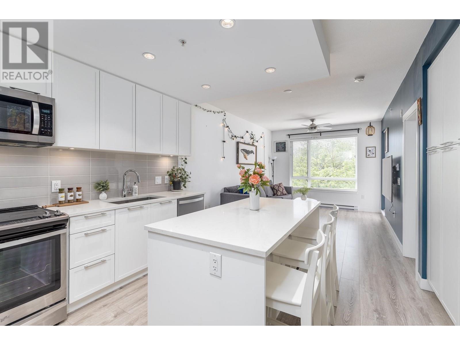414 2382 Atkins Avenue, Port Coquitlam, British Columbia  V3C 0G7 - Photo 4 - R3005451