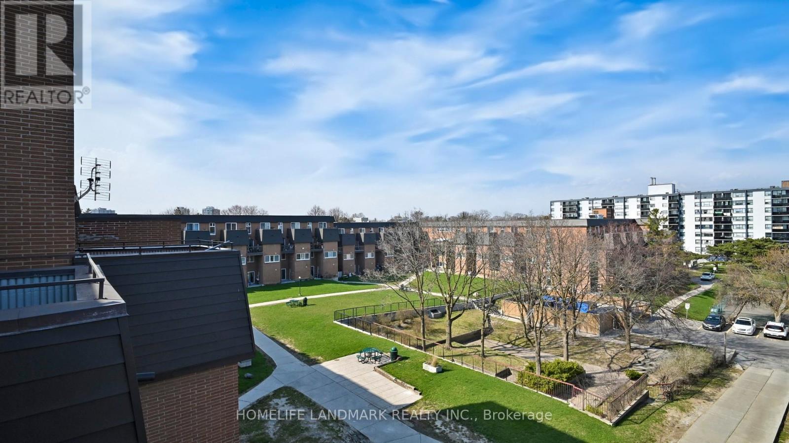 352 - 1395 Williamsport Drive, Mississauga, Ontario  L4X 2T4 - Photo 40 - W12165534