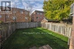 5629 Palmerston Crescent, Mississauga, Ontario  L5M 5Y6 - Photo 17 - W12165623