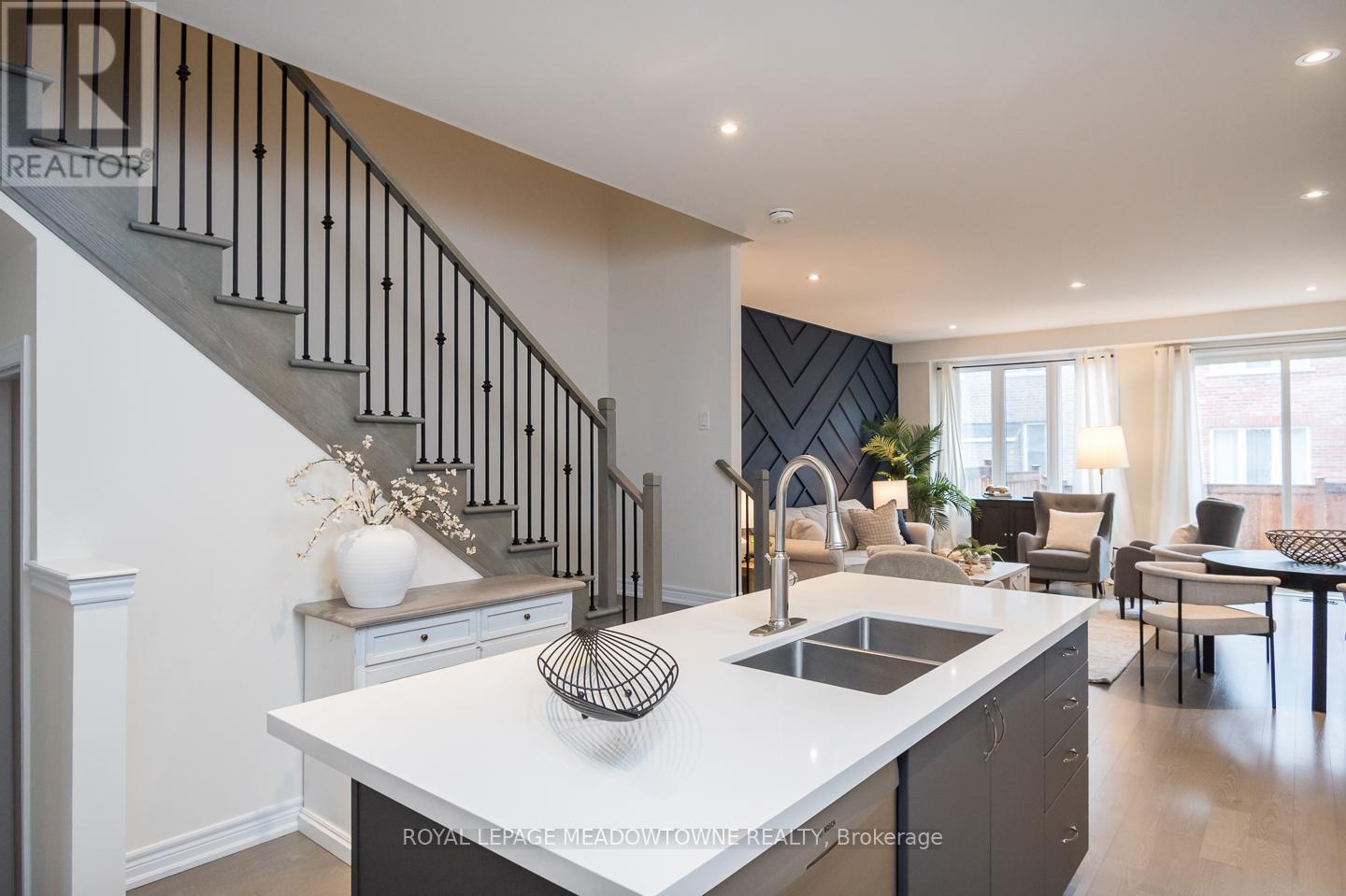 1397 Hamman Way, Milton (Fo Ford), Ontario  L9E 1K4 - Photo 11 - W12165663