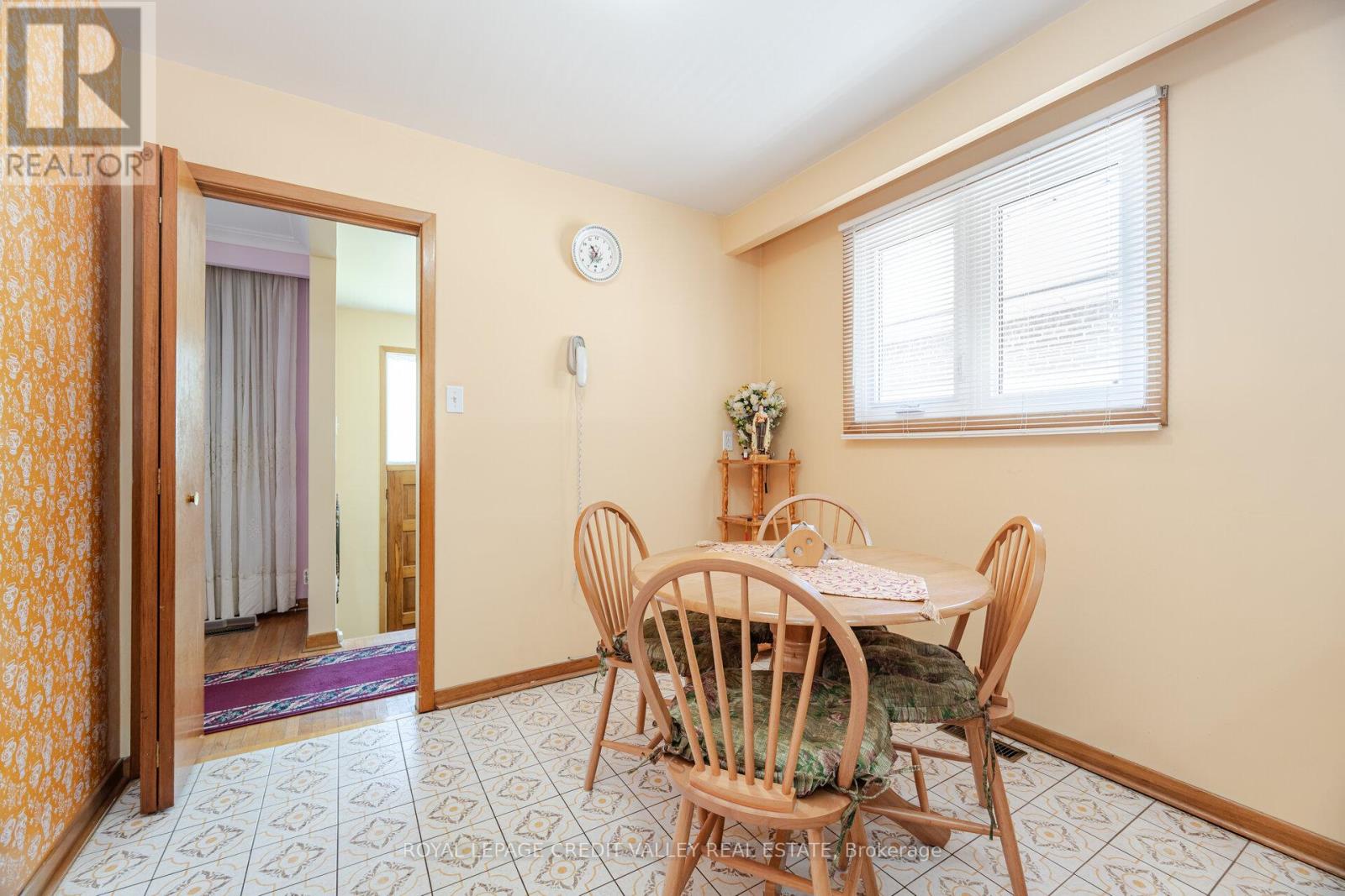 55 Shoreham Drive, Toronto (Black Creek), Ontario  M3N 1S7 - Photo 19 - W12165747