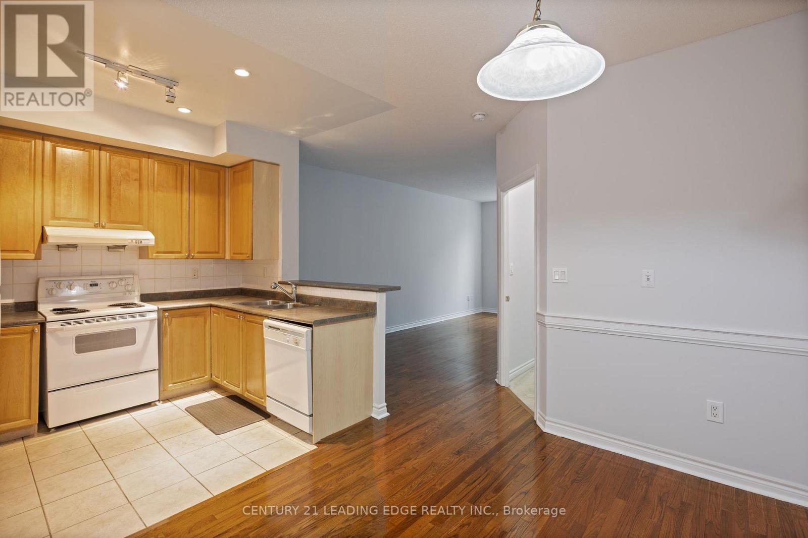 Ll70 - 123 Omni Drive, Toronto, Ontario  M1P 5A6 - Photo 10 - E12163762