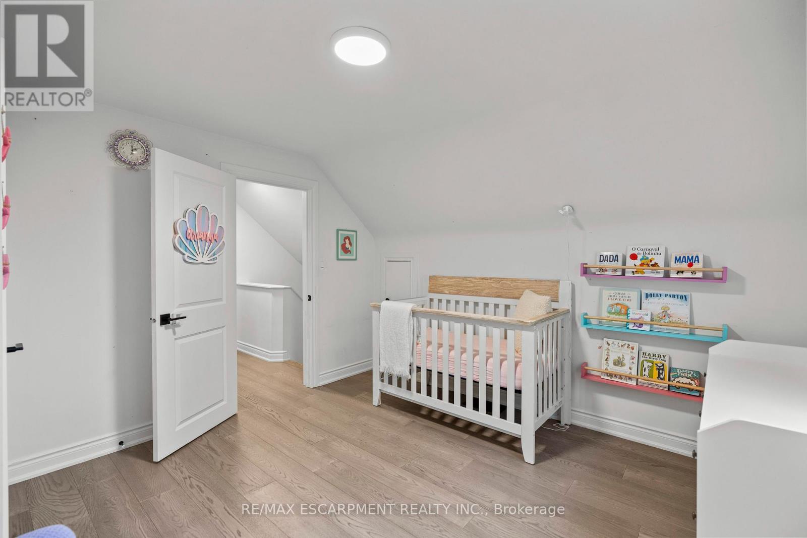 342 East 15th Street, Hamilton (Hill Park), Ontario  L9A 4G5 - Photo 26 - X12165532
