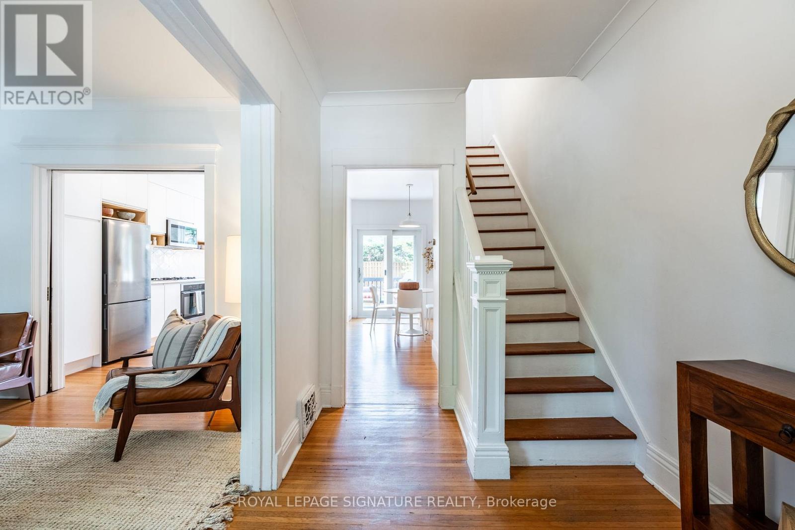 409 Herkimer Street, Hamilton, Ontario  L8P 2J4 - Photo 6 - X12165536