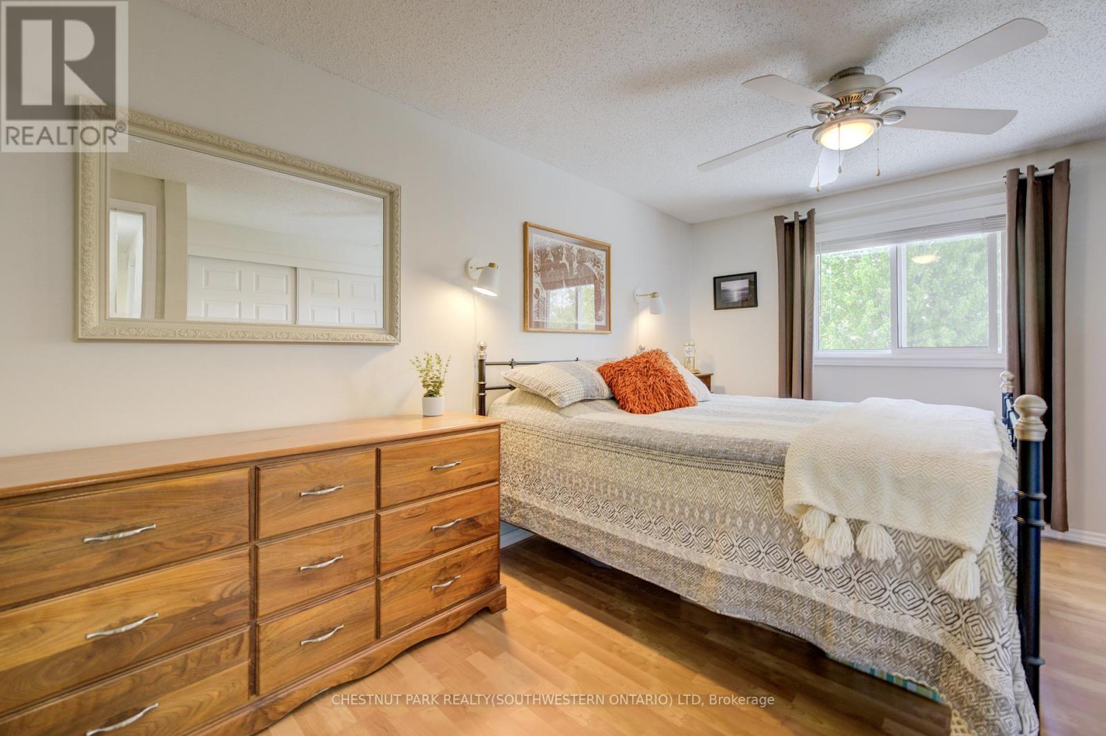 53 Ristau Crescent, Kitchener, Ontario  N2E 3A8 - Photo 31 - X12165555