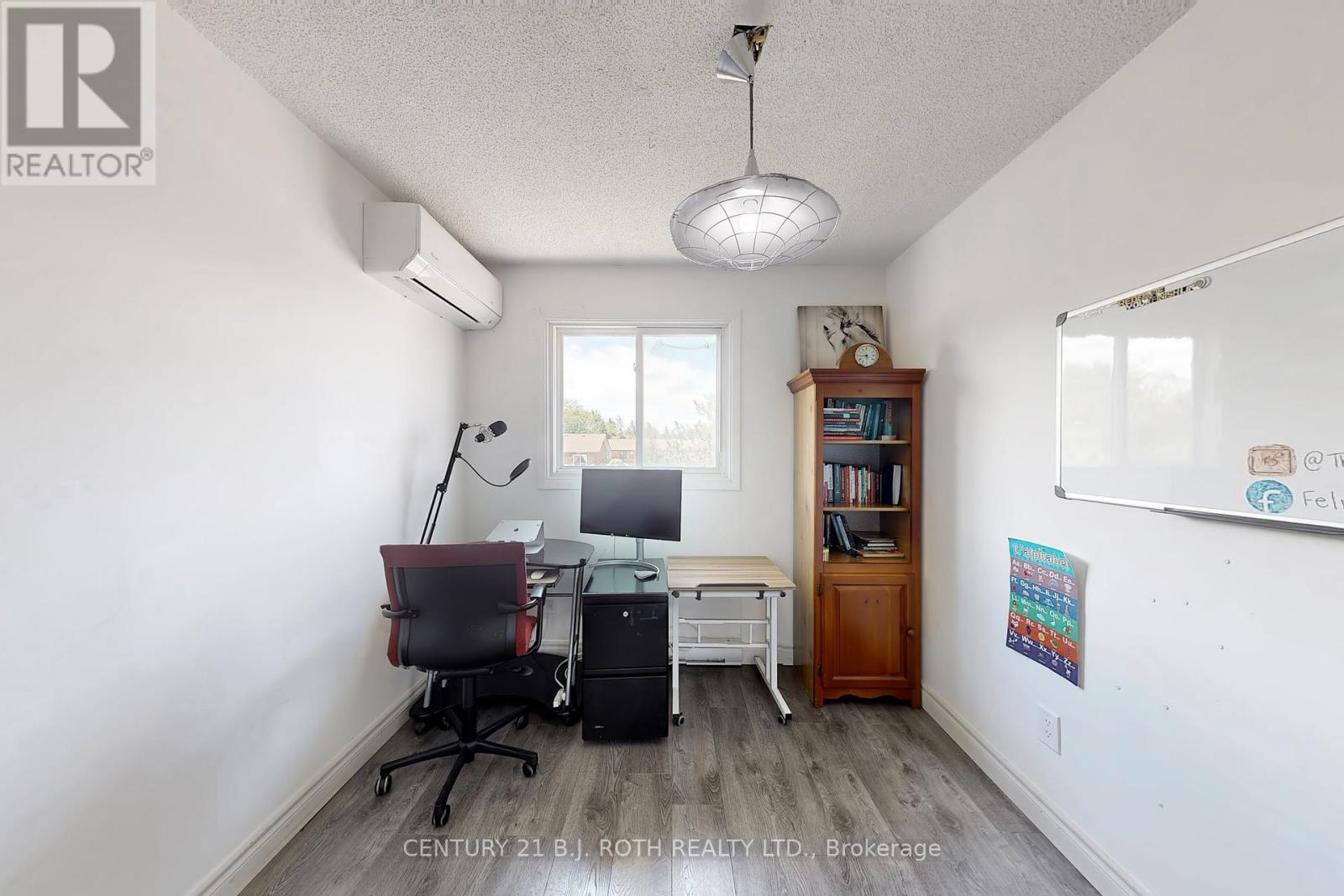 113 Albert Street S, Kawartha Lakes, Ontario  K9V 6G1 - Photo 20 - X12165597
