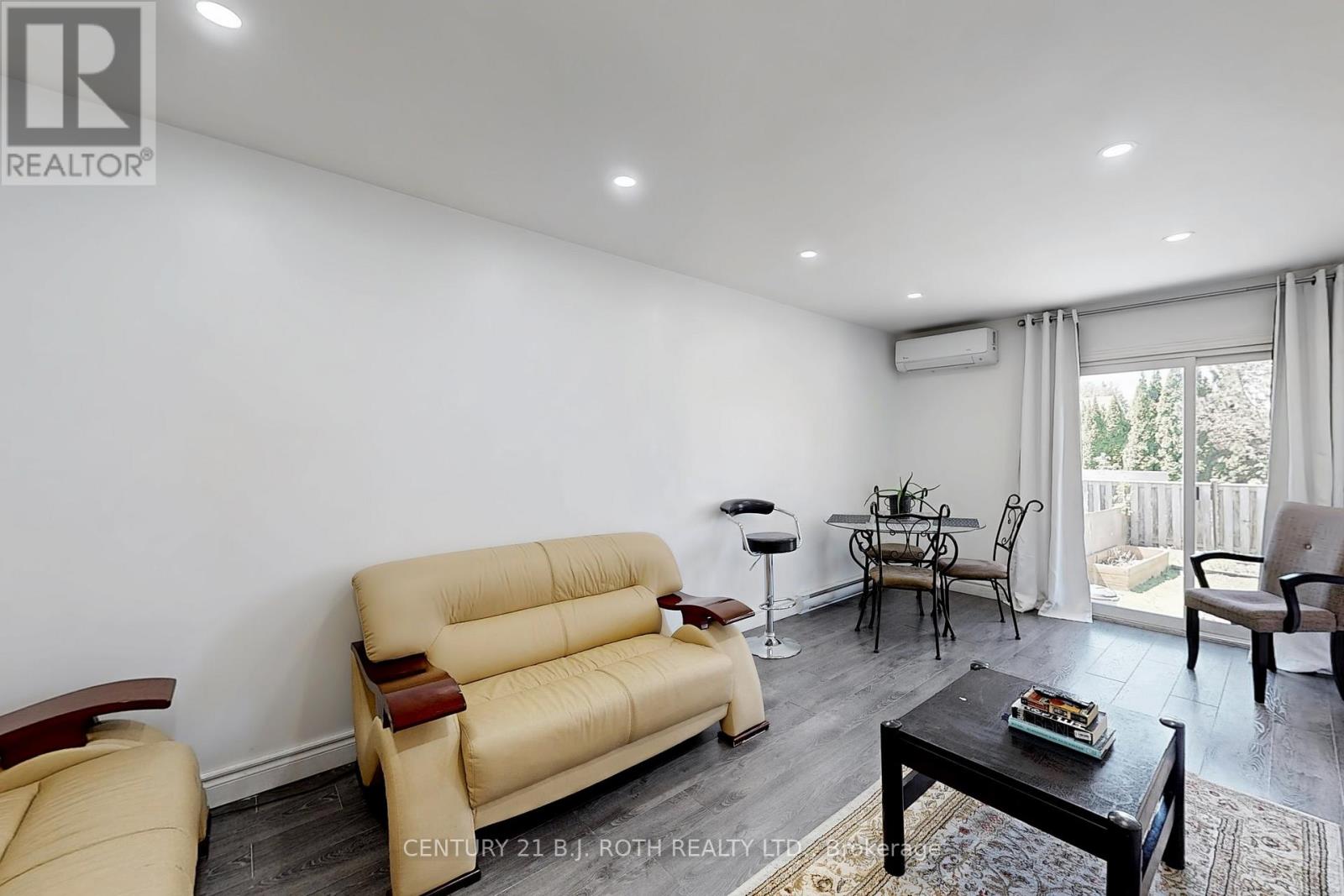 Property at 113 ALBERT STREET S image 3