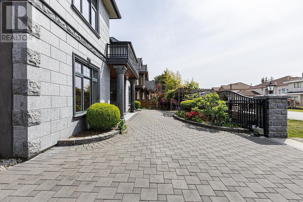 7311 Bates Road, Richmond, British Columbia  V7A 1C8 - Photo 3 - R3003959