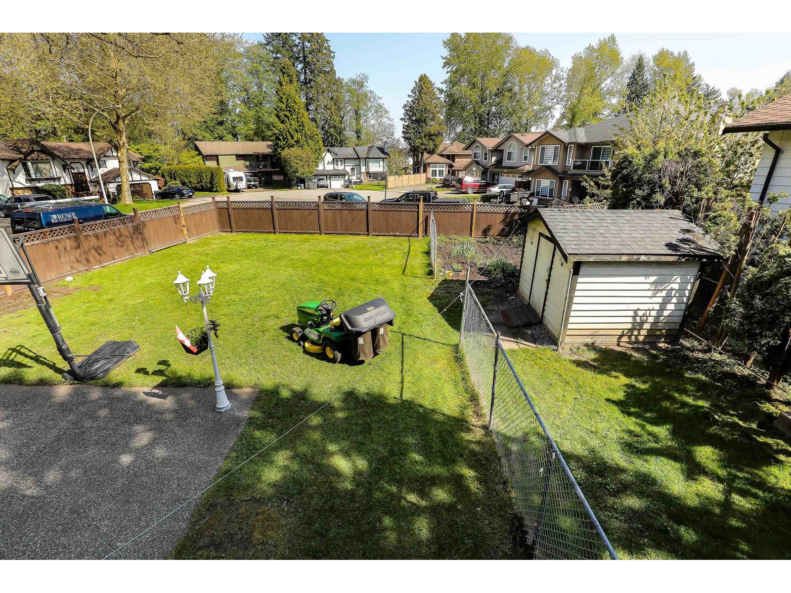 8922 Edinburgh Street, Surrey, British Columbia  V3V 7C2 - Photo 10 - R3005459