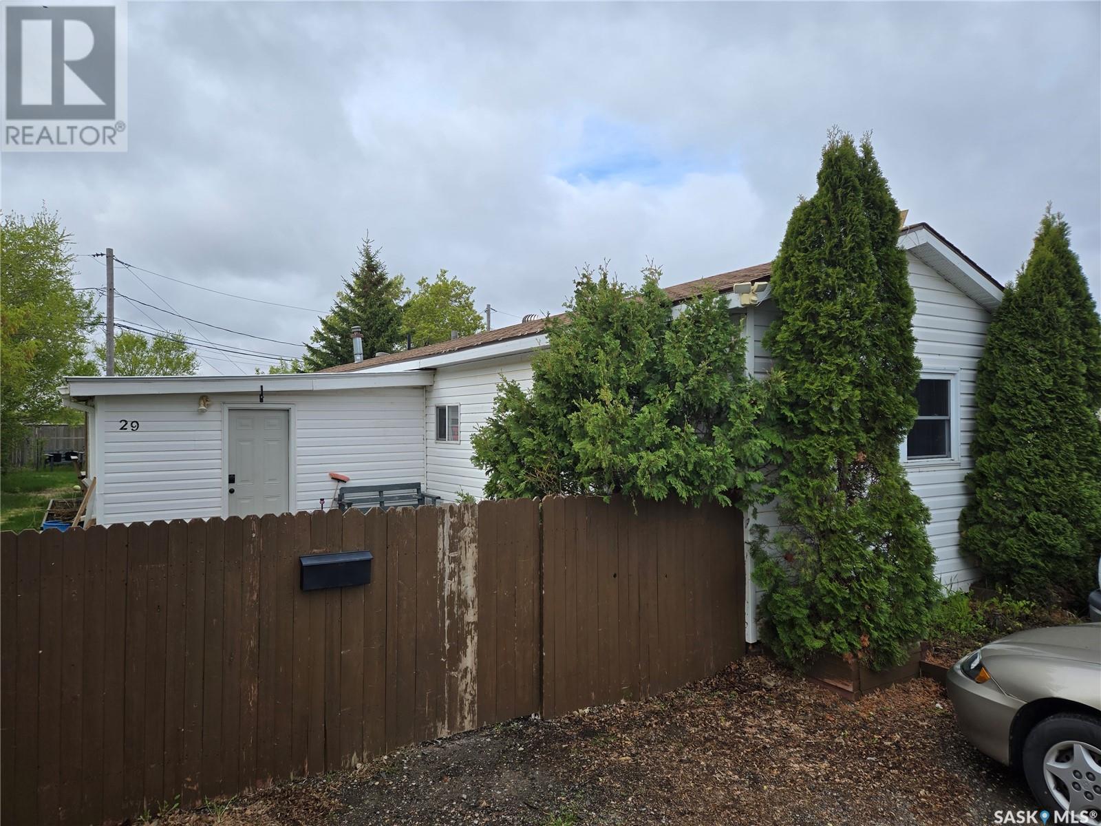 29 Walters COURT, Pilot Butte, Saskatchewan