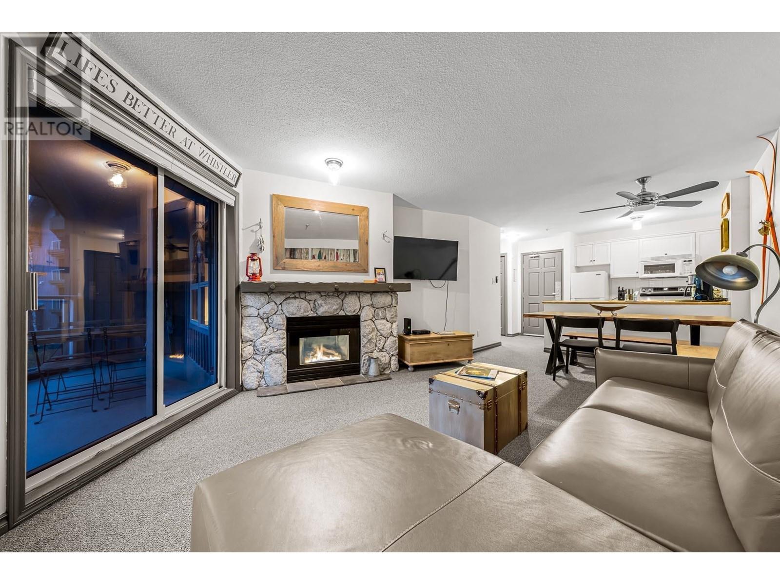 202 4800 Spearhead Drive, Whistler, British Columbia  V8E 1G1 - Photo 15 - R3003260