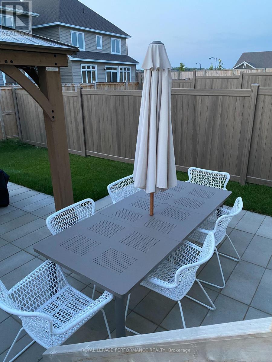 713 Cap Diamant Way, Ottawa, Ontario  K4A 1J6 - Photo 24 - X12142821