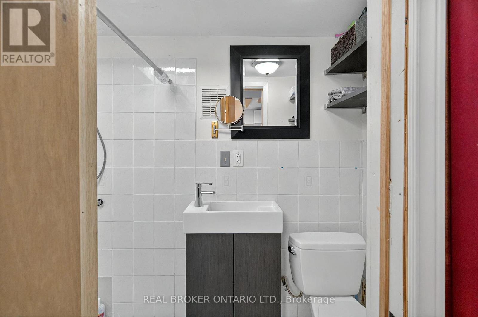 143 Parkmount Rd Road, Toronto, Ontario  M4J 4V3 - Photo 36 - E12157517