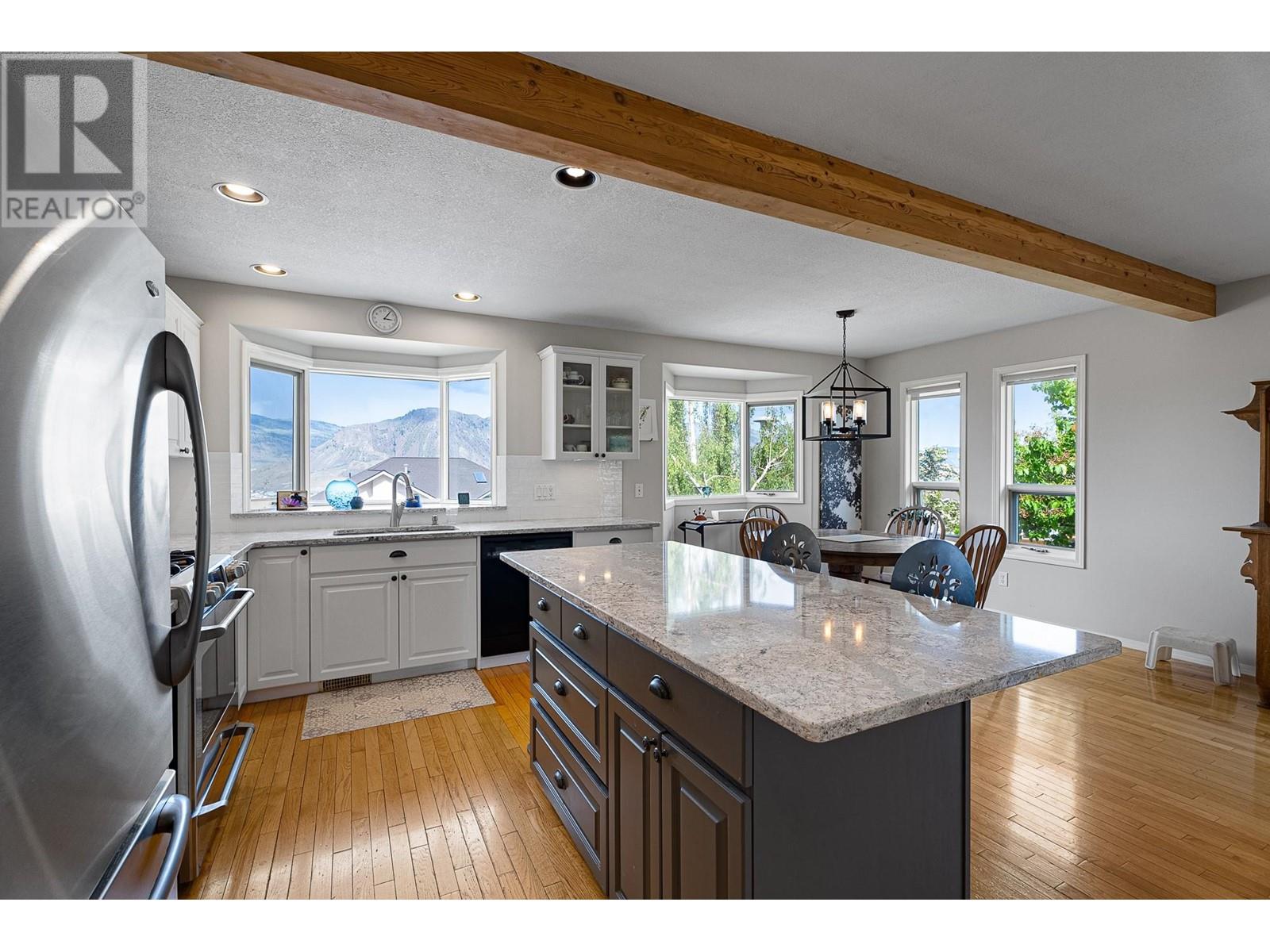 Property at 155 Anvil Crescent image 5