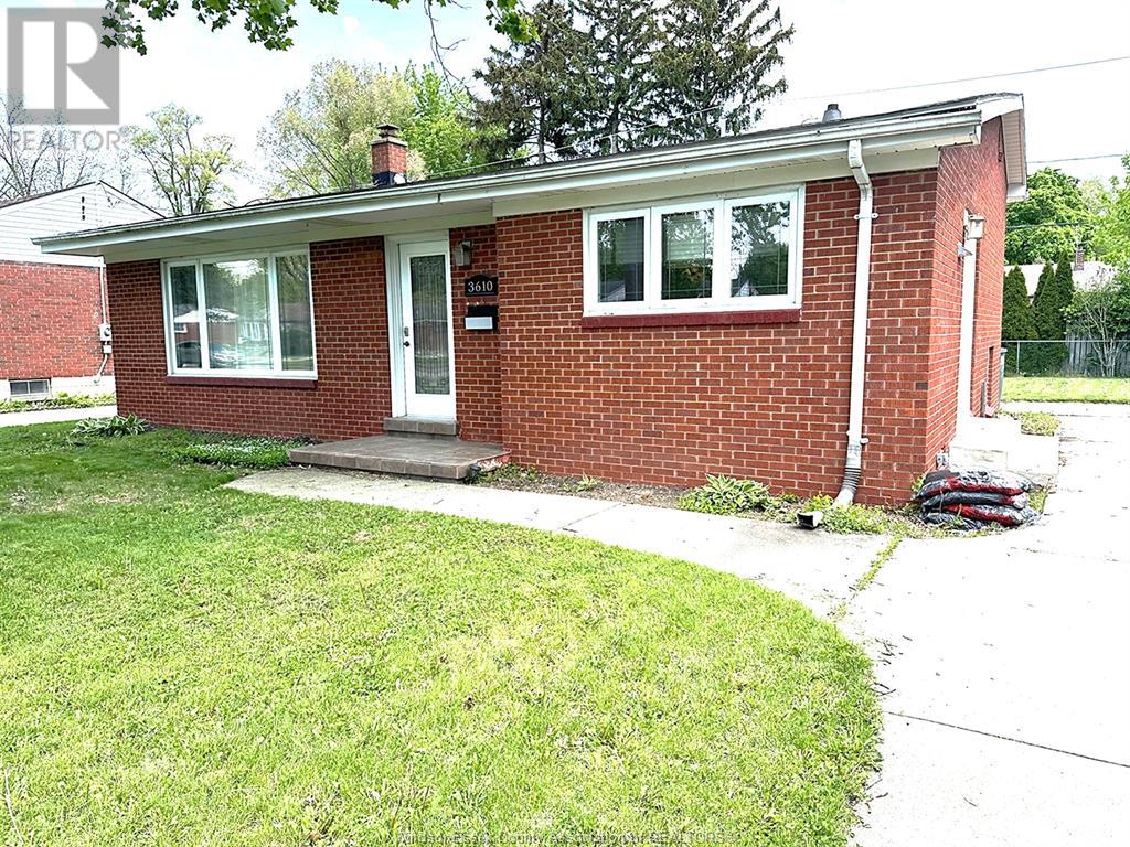 3610 Woodland, Windsor, Ontario  N9E 1Z8 - Photo 1 - 25012796