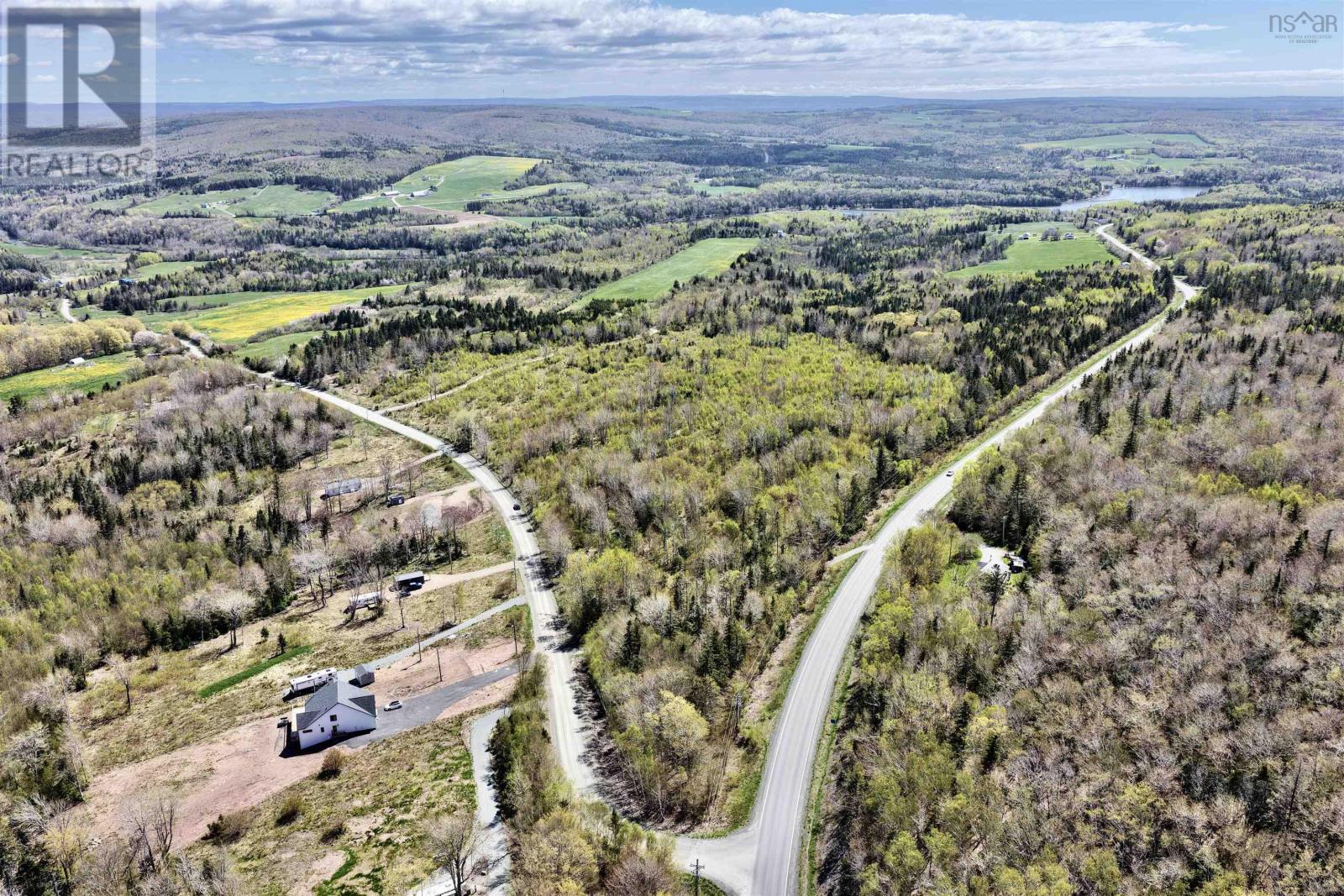 Property at No 19 Highway image 1