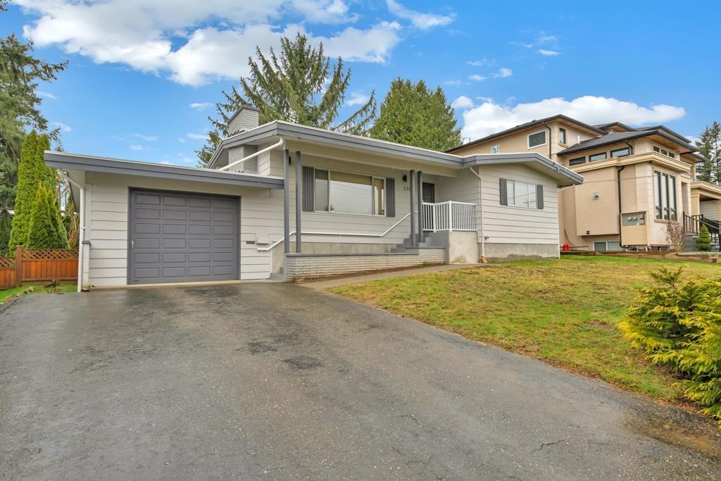 Property at 2305 BROADWAY STREET image 3