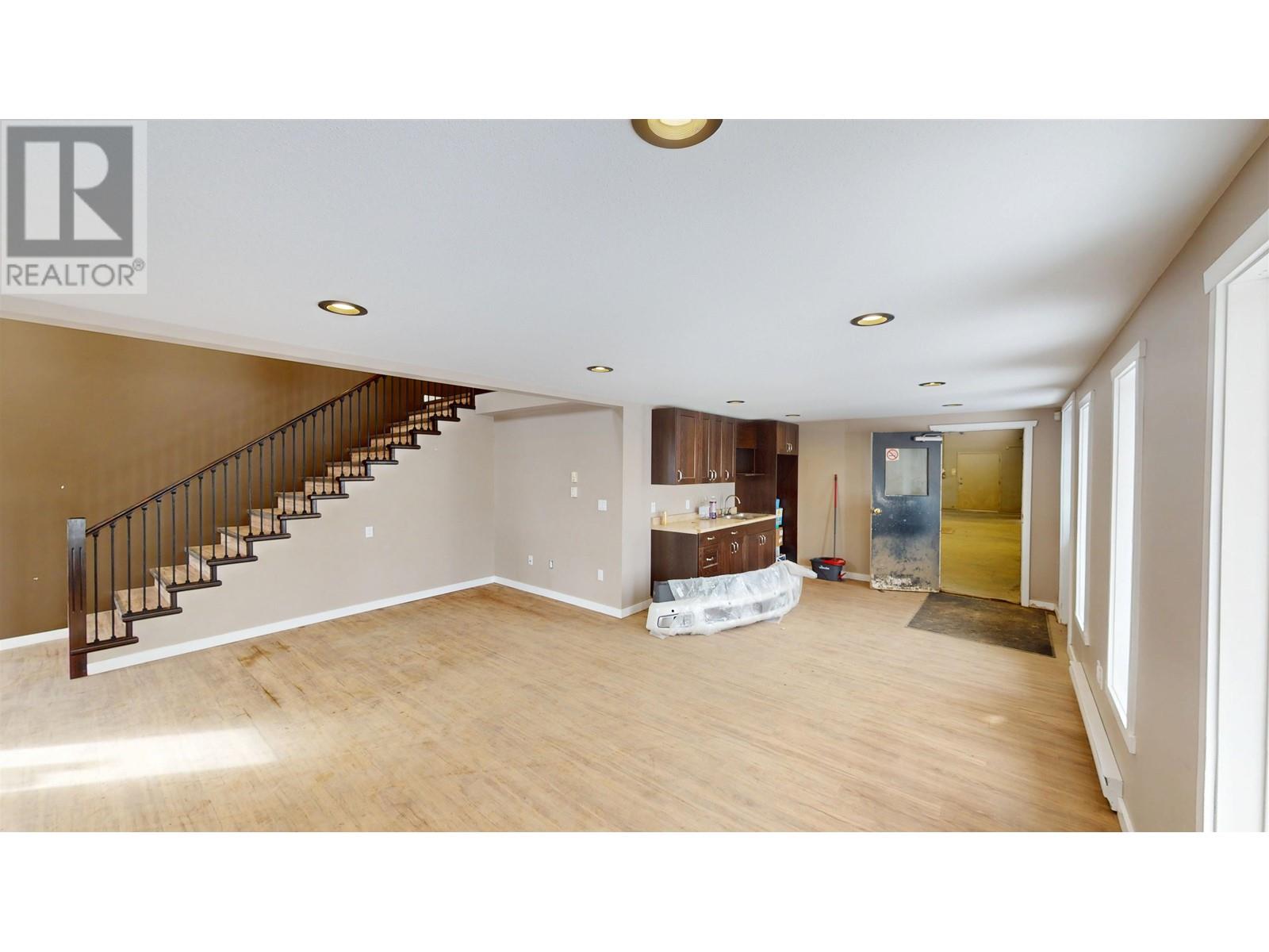 9504 102 Street, Fort St. John, British Columbia  V1J 6L4 - Photo 7 - C8069356