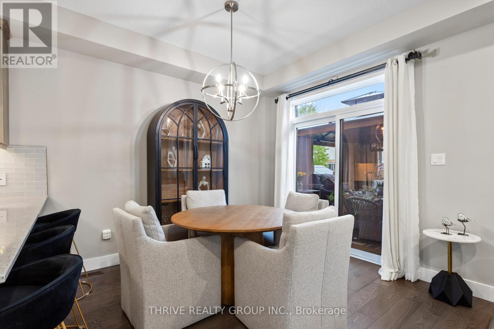 515 Chelton Road, London South, Ontario  N6M 0H9 - Photo 13 - X12165907