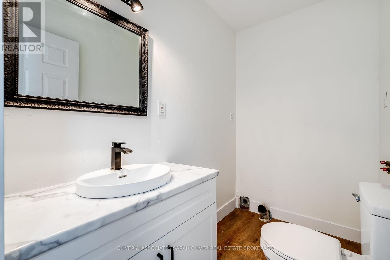 271 Cotterie Park, Leamington, Ontario  N0P 2P0 - Photo 25 - X12166069