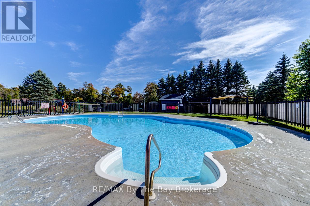263 - 85 Theme Park Drive, Wasaga Beach, Ontario  L9Z 1X7 - Photo 20 - S12165965
