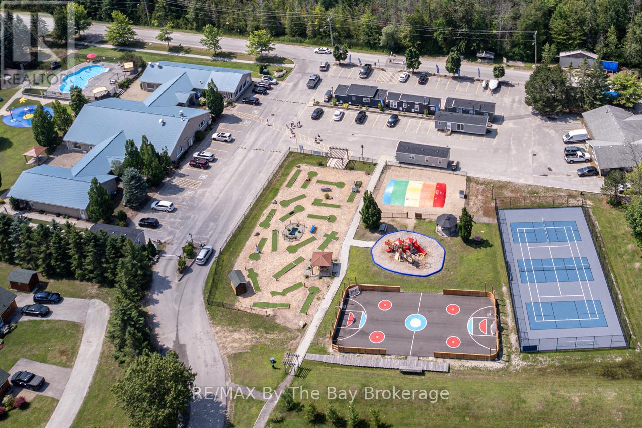 263 - 85 Theme Park Drive, Wasaga Beach, Ontario  L9Z 1X7 - Photo 28 - S12165965