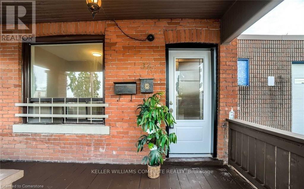 1 - 32 Lloyd Street, Hamilton, Ontario  L8L 3H4 - Photo 2 - X12165953