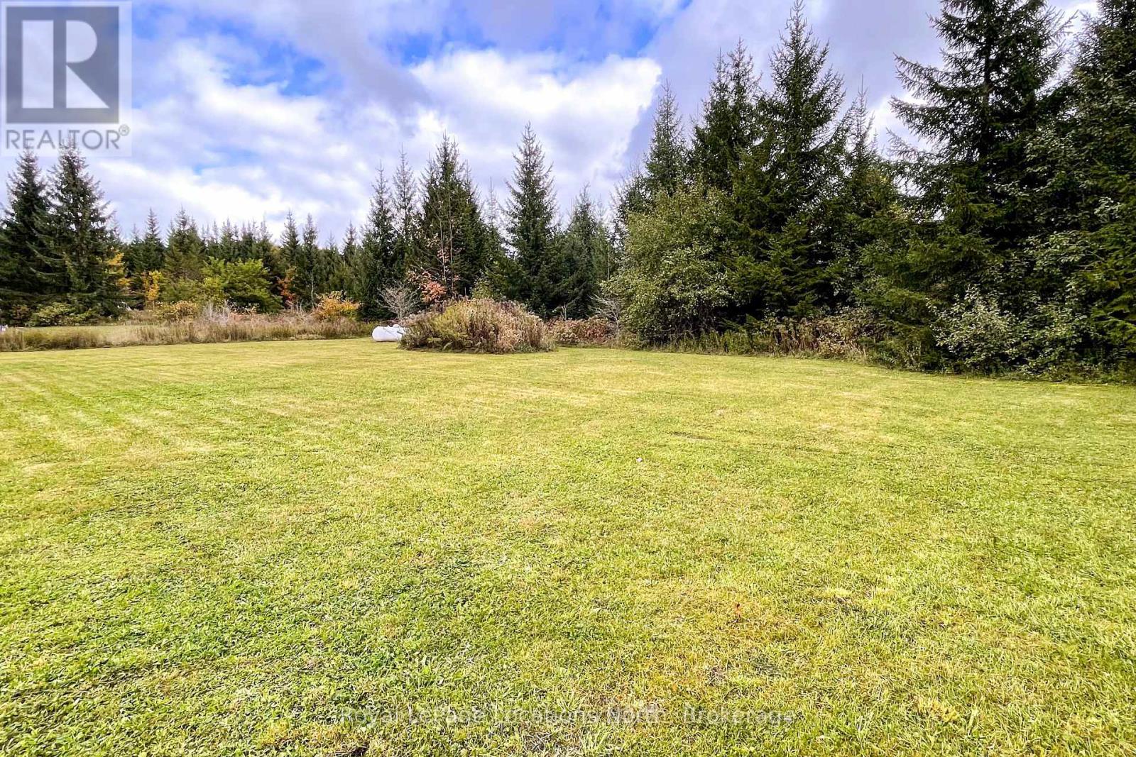 595863 4th Line, Blue Mountains, Ontario  N0H 2E0 - Photo 28 - X12165957