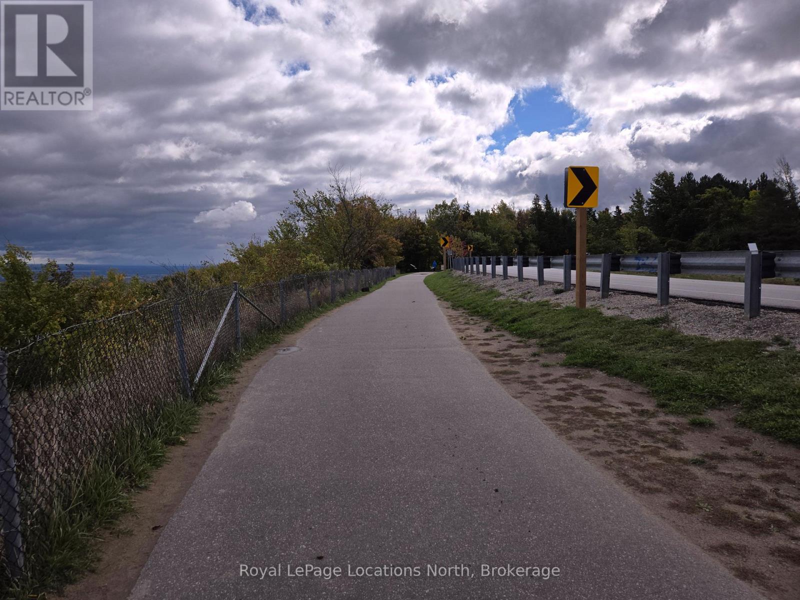 595863 4th Line, Blue Mountains, Ontario  N0H 2E0 - Photo 34 - X12165957