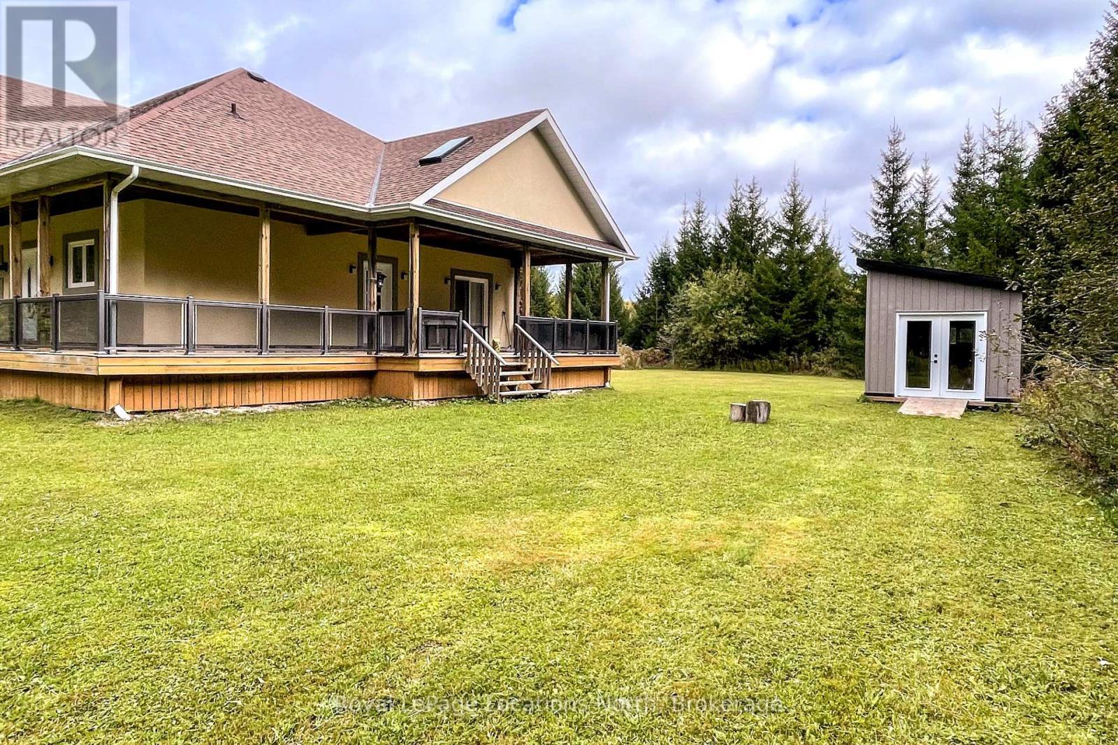 595863 4th Line, Blue Mountains, Ontario  N0H 2E0 - Photo 4 - X12165957