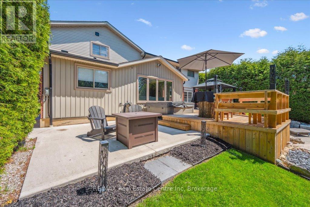 44 Glenburnie Drive, Guelph, Ontario  N1E 4C6 - Photo 40 - X12165978