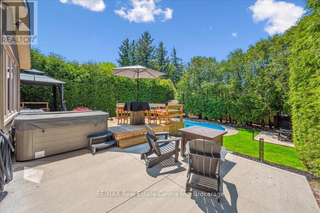 44 Glenburnie Drive, Guelph, Ontario  N1E 4C6 - Photo 41 - X12165978