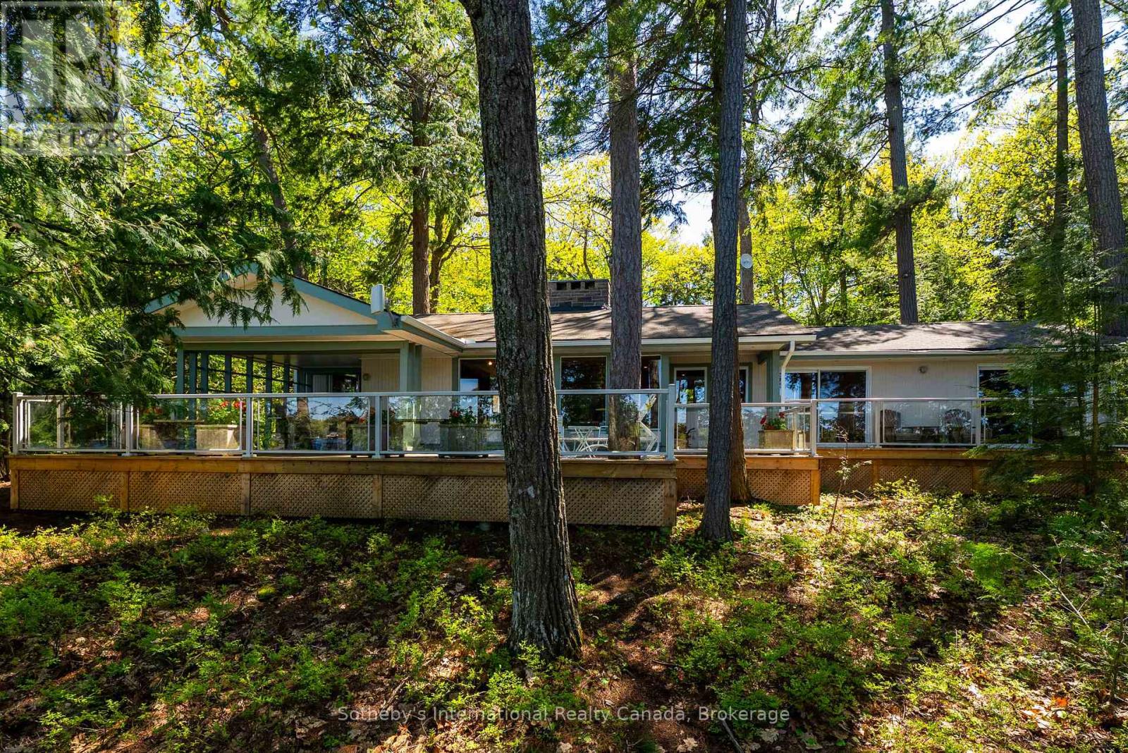 1 Shaw Island, Muskoka Lakes, Ontario  P0G 1G0 - Photo 46 - X12166006