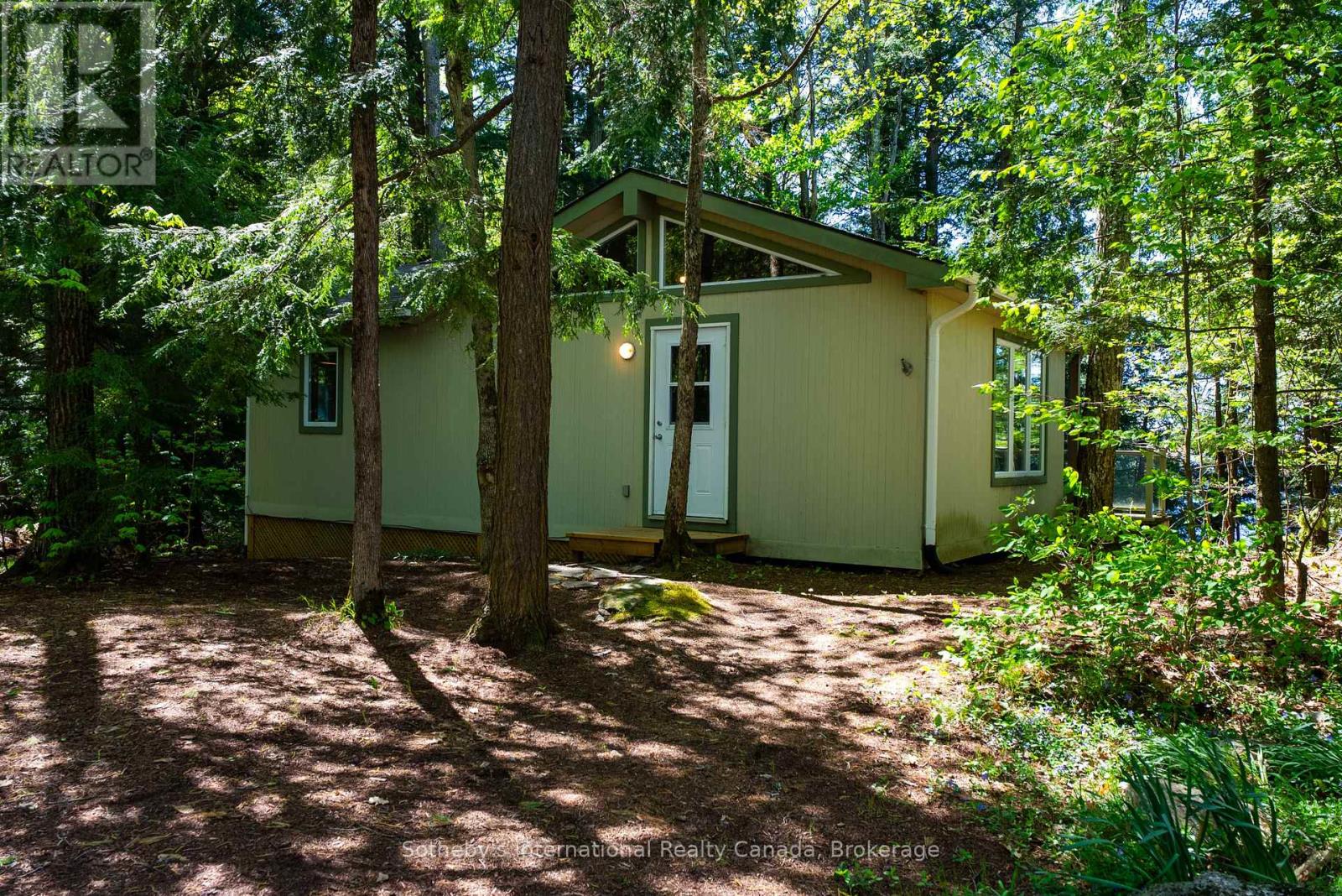 1 Shaw Island, Muskoka Lakes, Ontario  P0G 1G0 - Photo 47 - X12166006