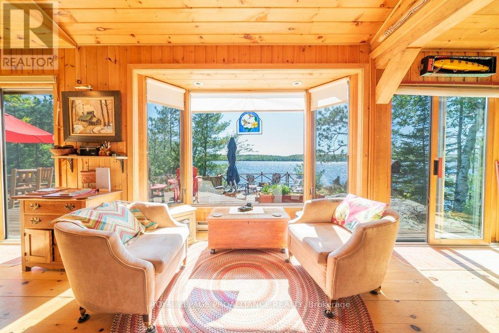 890 Mazinaw Lake, Addington Highlands, Ontario  K0H 1K0 - Photo 13 - X12165960