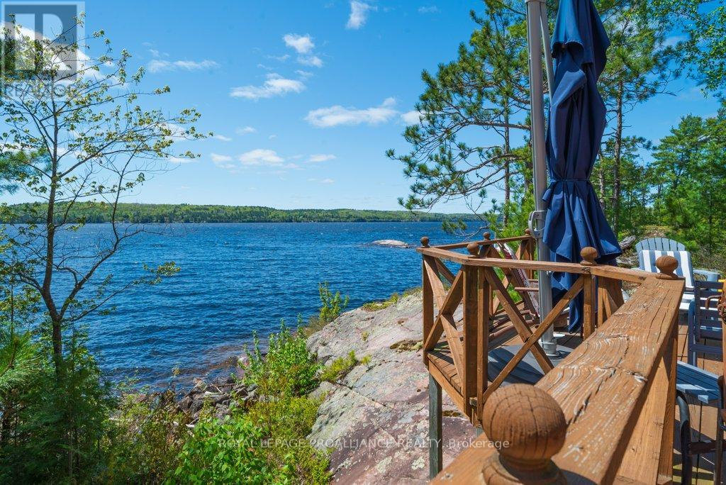 890 Mazinaw Lake, Addington Highlands, Ontario  K0H 1K0 - Photo 29 - X12165960