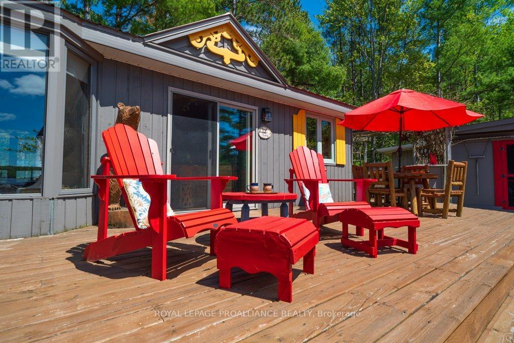 890 Mazinaw Lake, Addington Highlands, Ontario  K0H 1K0 - Photo 31 - X12165960
