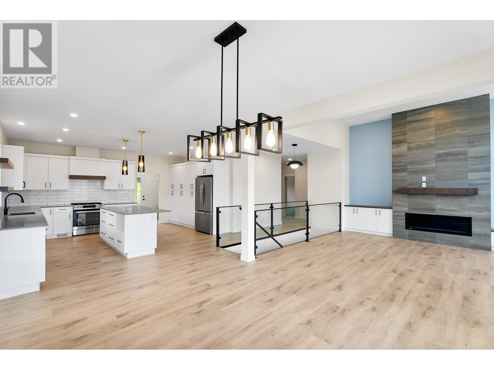 2594 Grand View Place, Blind Bay, British Columbia  V0E 1H2 - Photo 26 - 10346319