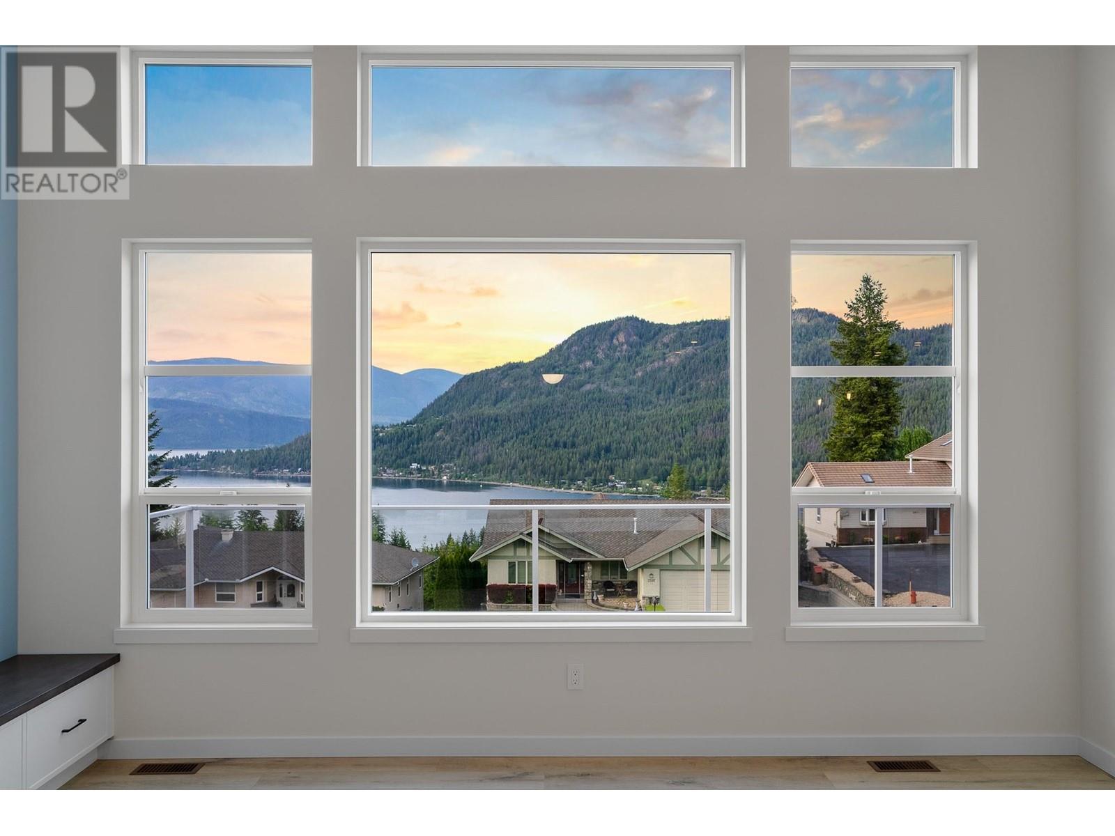 2594 Grand View Place, Blind Bay, British Columbia  V0E 1H2 - Photo 30 - 10346319
