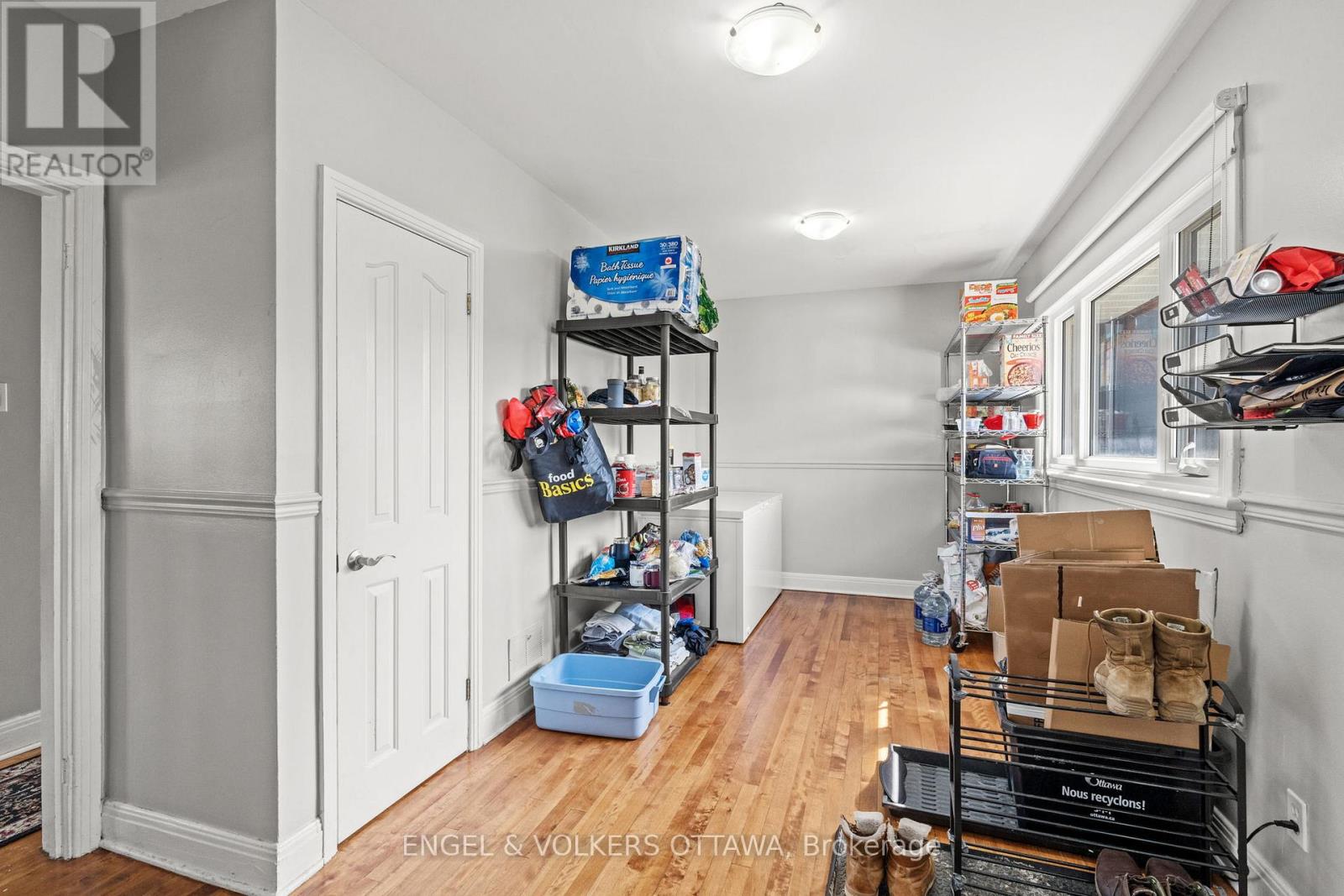 1372 Ridgedale Street, Ottawa, Ontario  K1T 1C5 - Photo 15 - X12165977