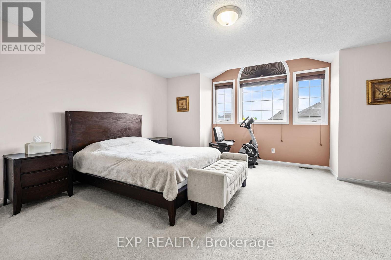 336 Wisteria Crescent, Ottawa, Ontario  K1V 0N5 - Photo 15 - X12165988